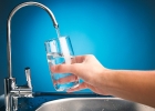Pitie chlórovanej vody nemusí byť najväčší problém. Je tu ešte väčšie riziko!