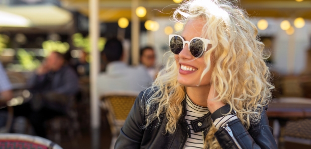 Prečo muži preferujú viac ženy s blond vlasmi? Toto tvrdia výskumy